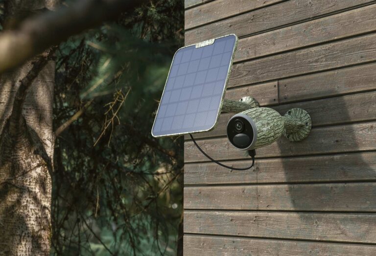 Lekkert 4G kamera og solcellepanel med full kamuflasje beskyttelse