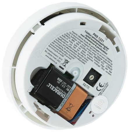 Med utbyttbart 9V batteri